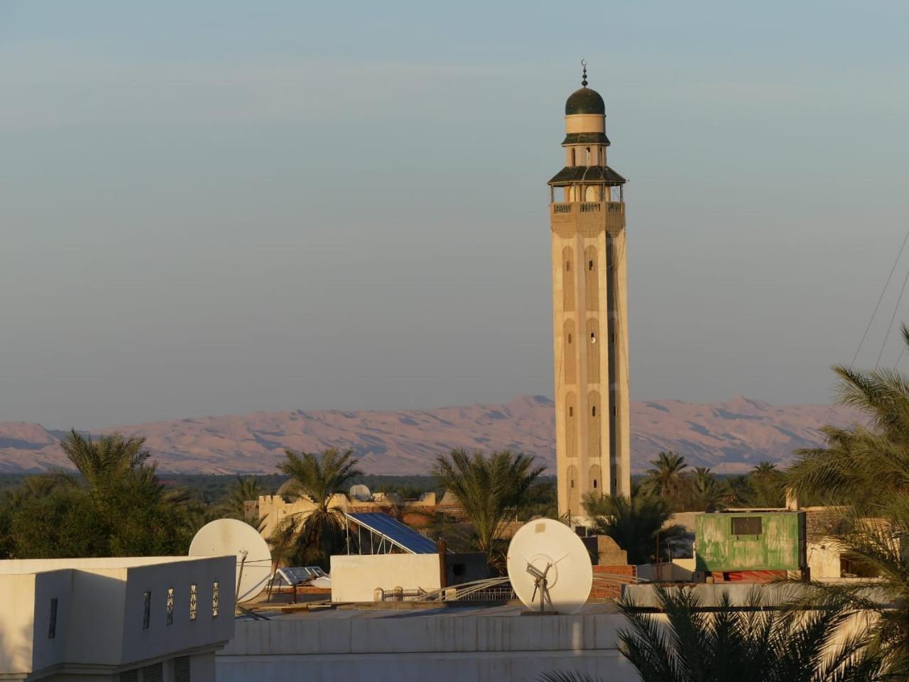 Bed and Breakfast Dar Fatima à Tozeur Extérieur photo