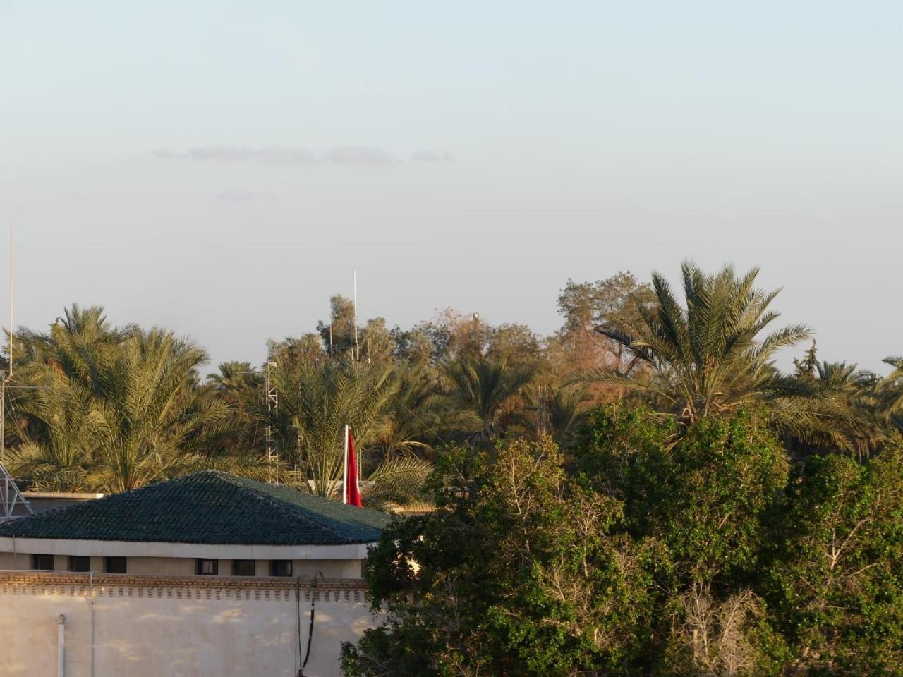 Bed and Breakfast Dar Fatima à Tozeur Extérieur photo